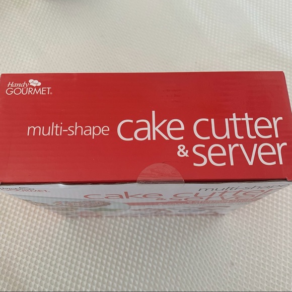 ✅ Handy Gourmet Multi-Shape Cake Cutter Server Set - Picture 3 of 7